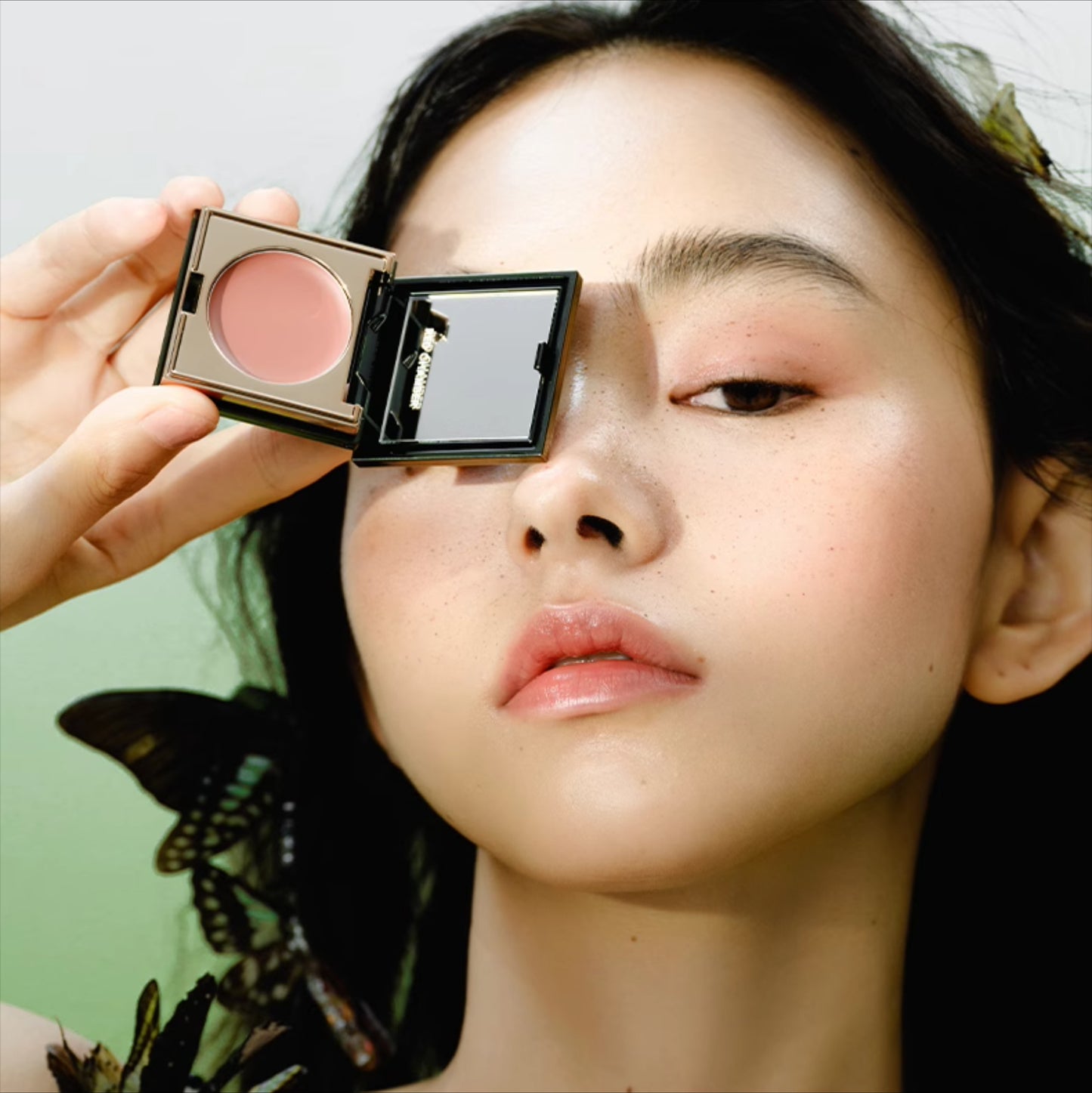 Out-Shine | Multi-purpose Cream for Eyeshadow Blush and Lipstick