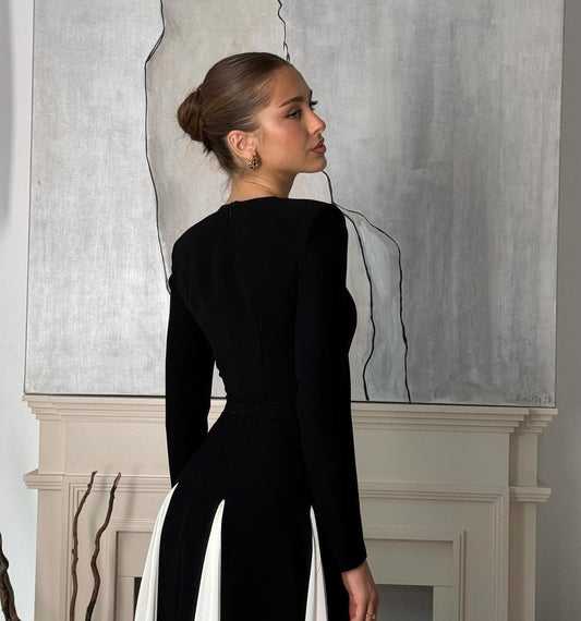 Deslumbra | Vestido largo de elegancia monocromática