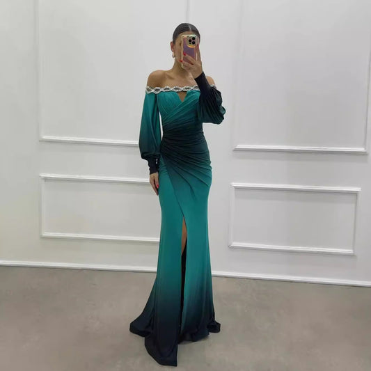 Deslumbra | Vestido de fiesta con camisola y abertura estratégica en corte A