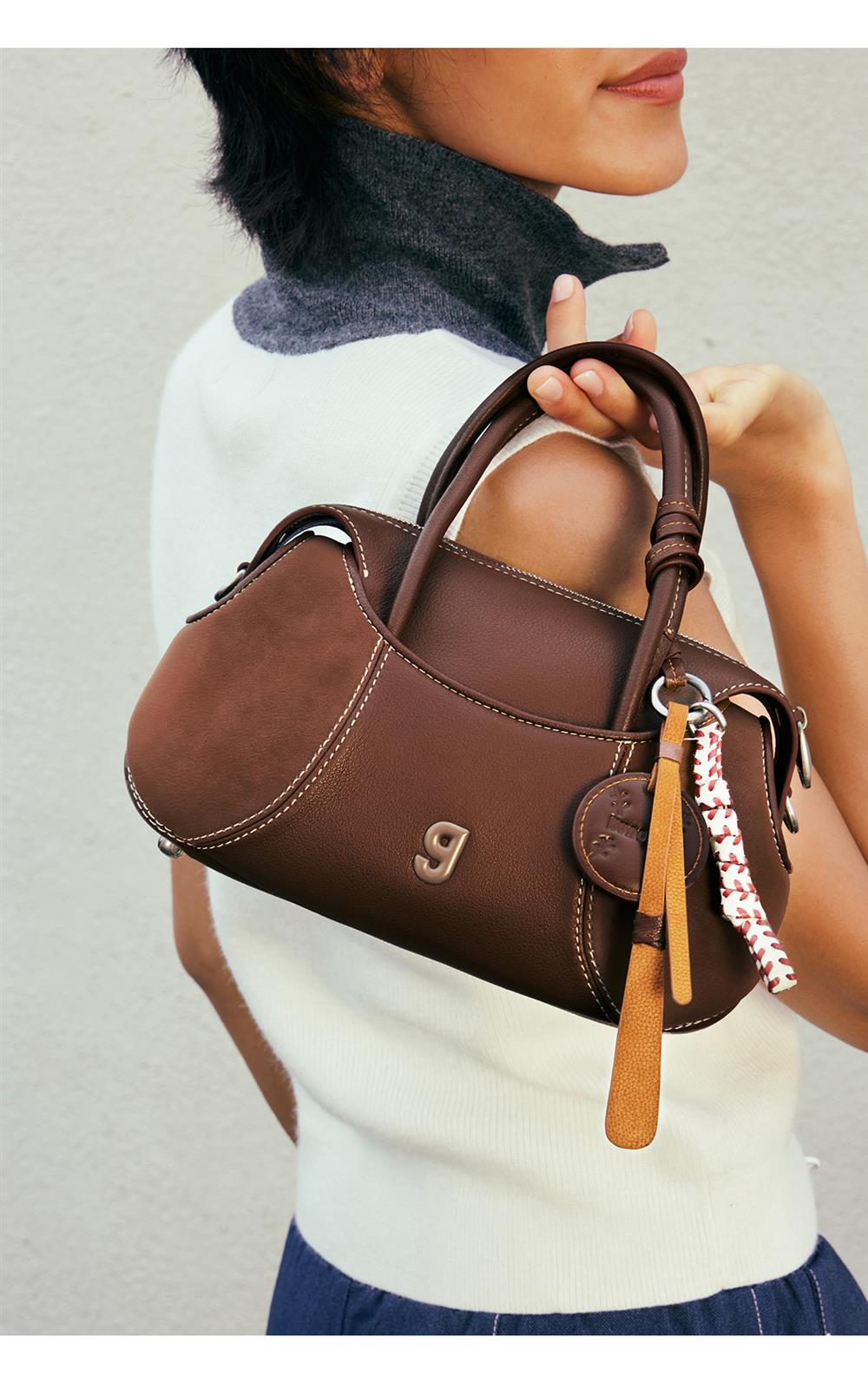 Out-Shine | Women's Small Shoulder Bag, Premium Sense, Large Capacity, Niche Design