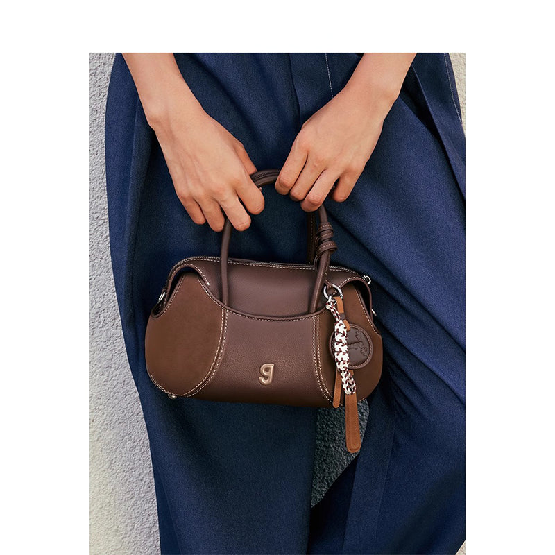 Out-Shine | Women's Small Shoulder Bag, Premium Sense, Large Capacity, Niche Design