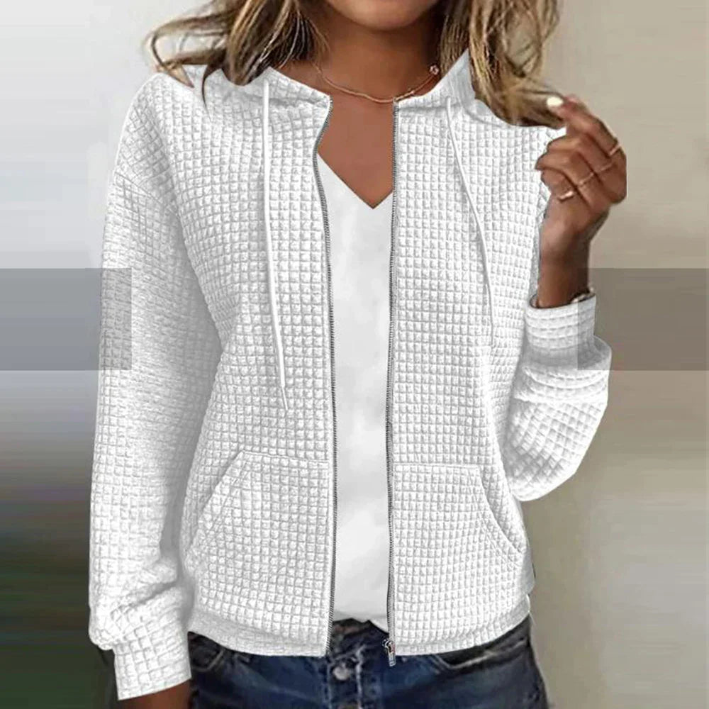 Out-Shine | For their checkered jacket: Style and comfort combined in 2024.