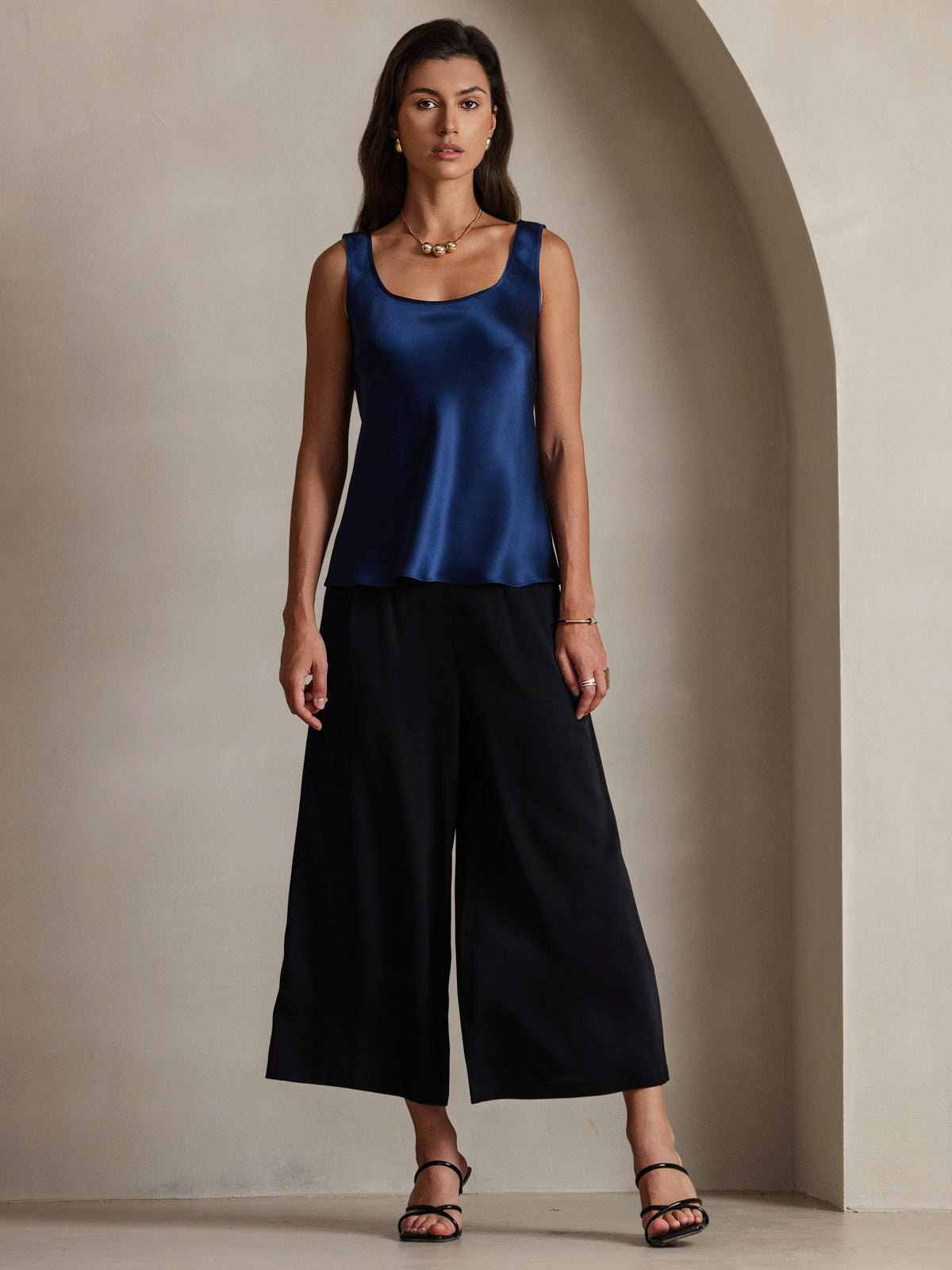 Out-Shine | Silk Scoop-Neck Tank Top