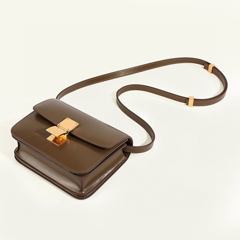 Out-Shine | Classic shoulder bag with flap