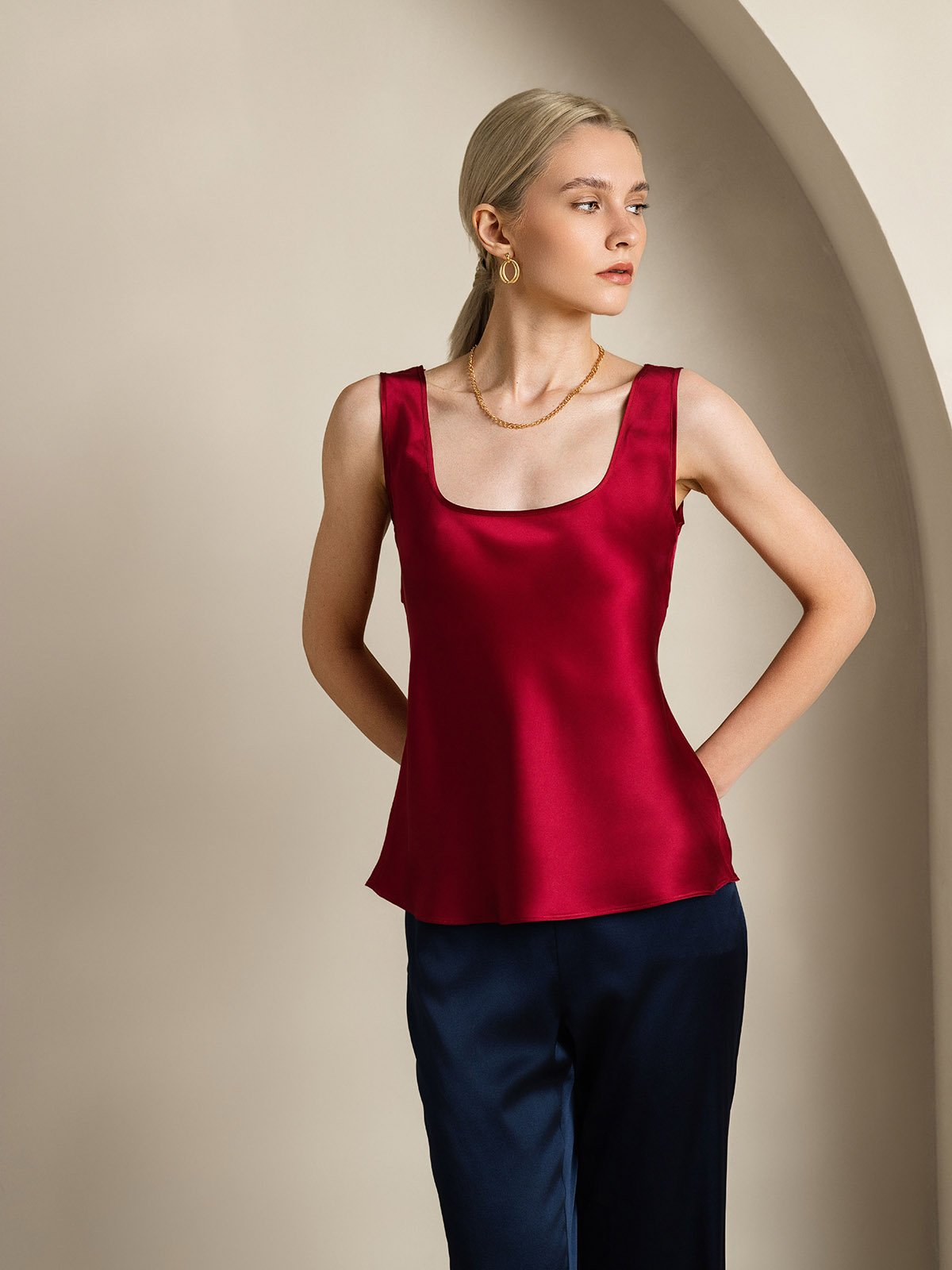 Out-Shine | Silk Scoop-Neck Tank Top