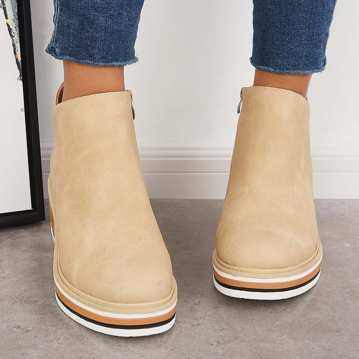 Out-Shine | Stylish ankle boots with zipper and platform