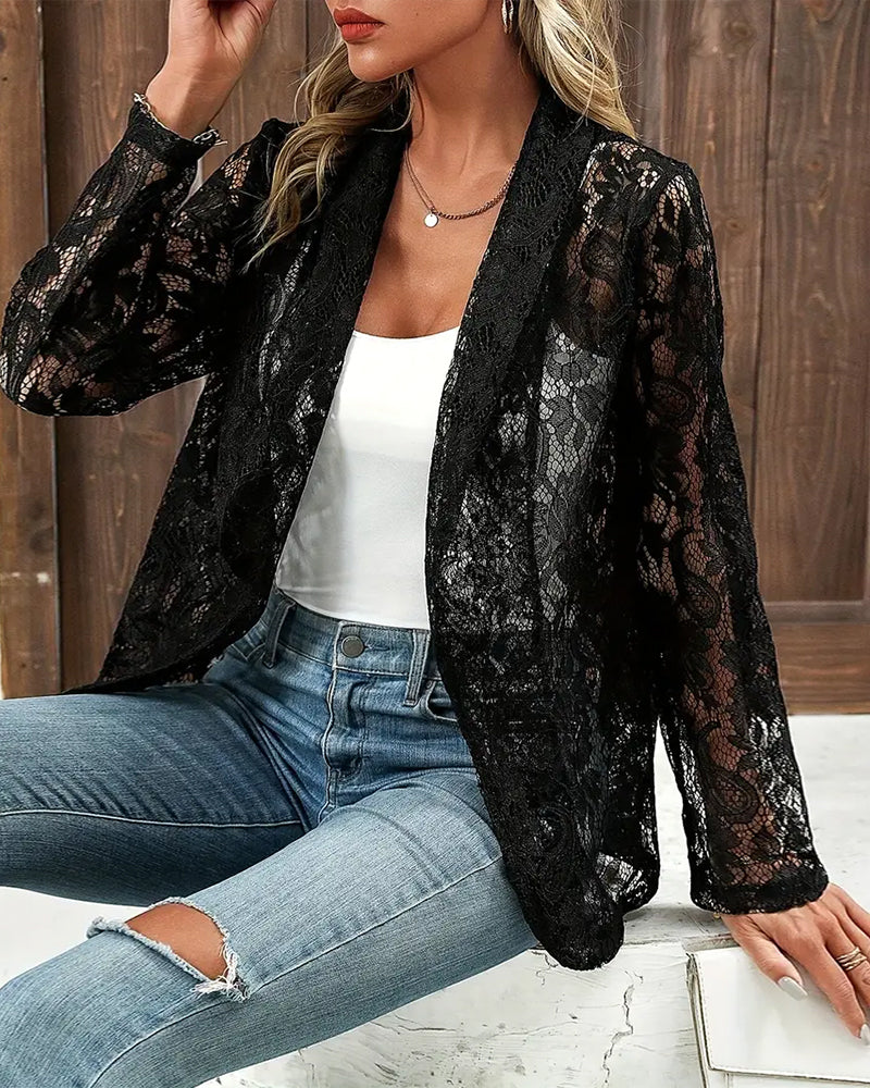 Out-Shine | Black blazer with lace