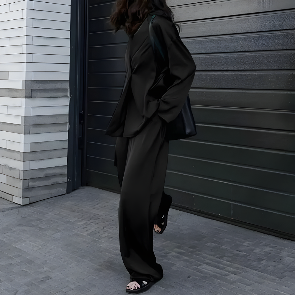 Out-Shine | Oversize Office Suit, 2 Pieces