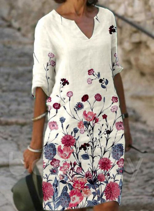 Out-Shine | Charming dress with floral pattern