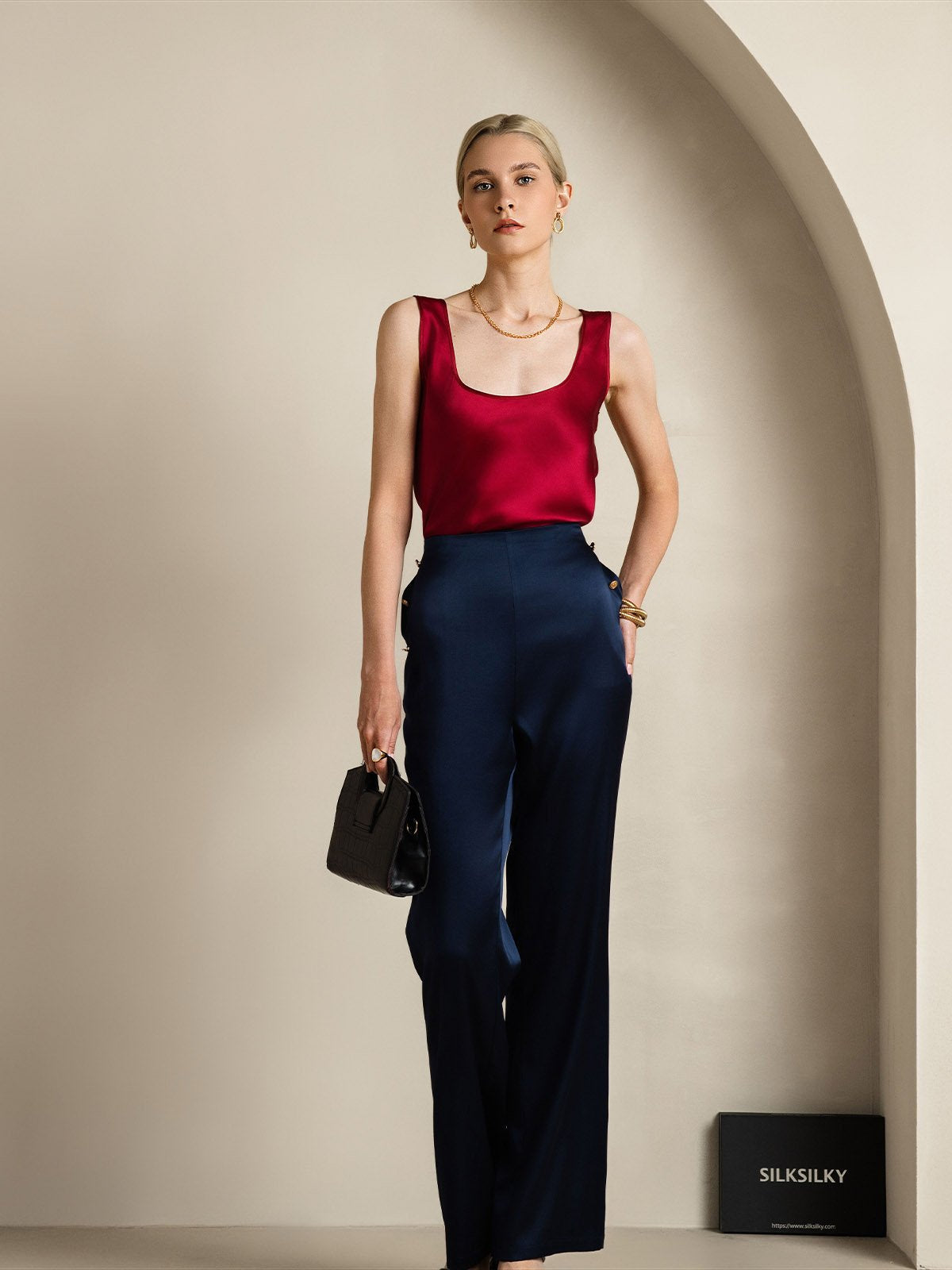 Out-Shine | Silk Scoop-Neck Tank Top