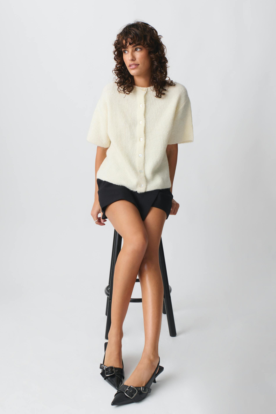 Out-Shine | Unicolor short sleeve ladies sweater