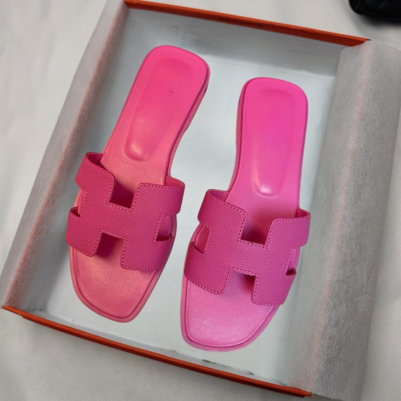 Out-Shine | Chic and luxurious summer shoes