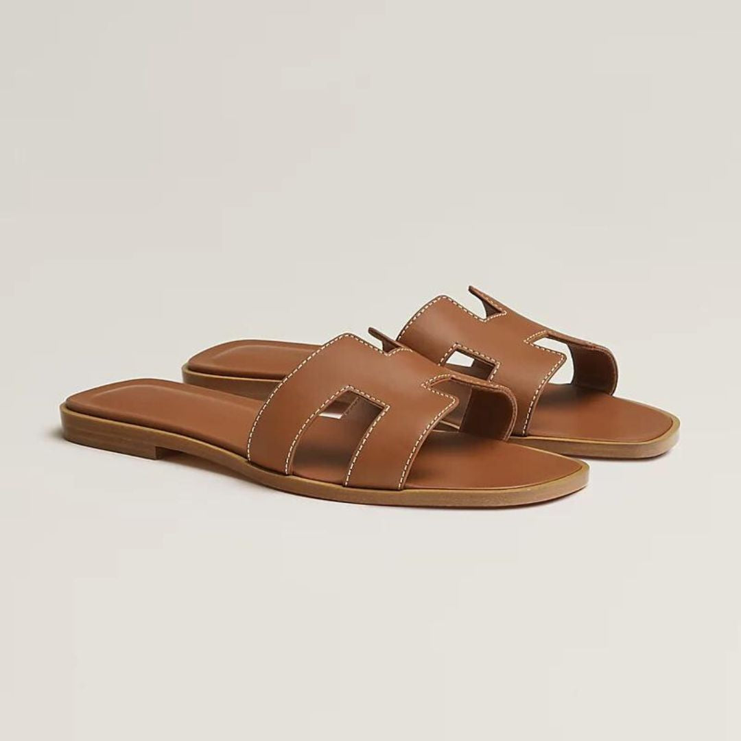 Out-Shine | Black luxury sandals with ergonomic grip