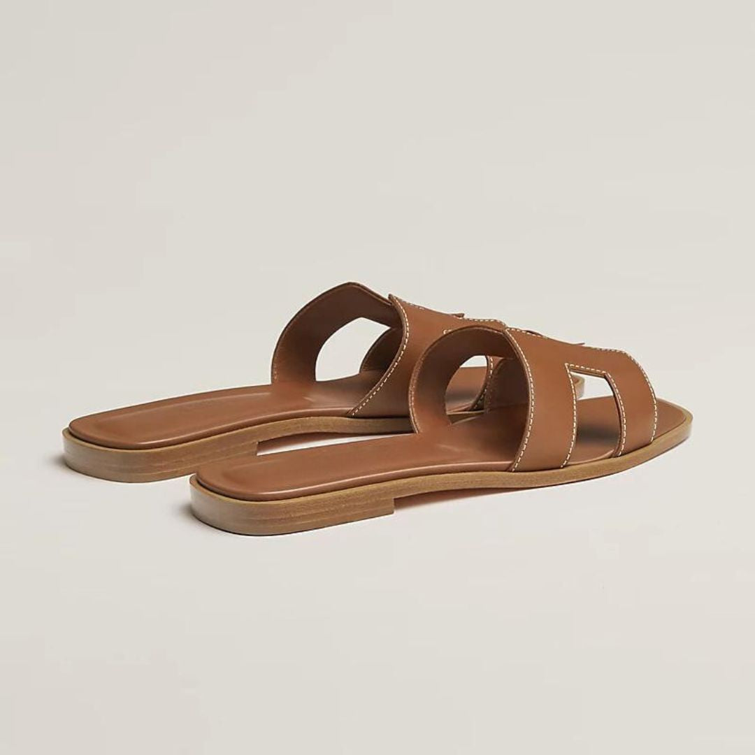 Out-Shine | Black luxury sandals with ergonomic grip