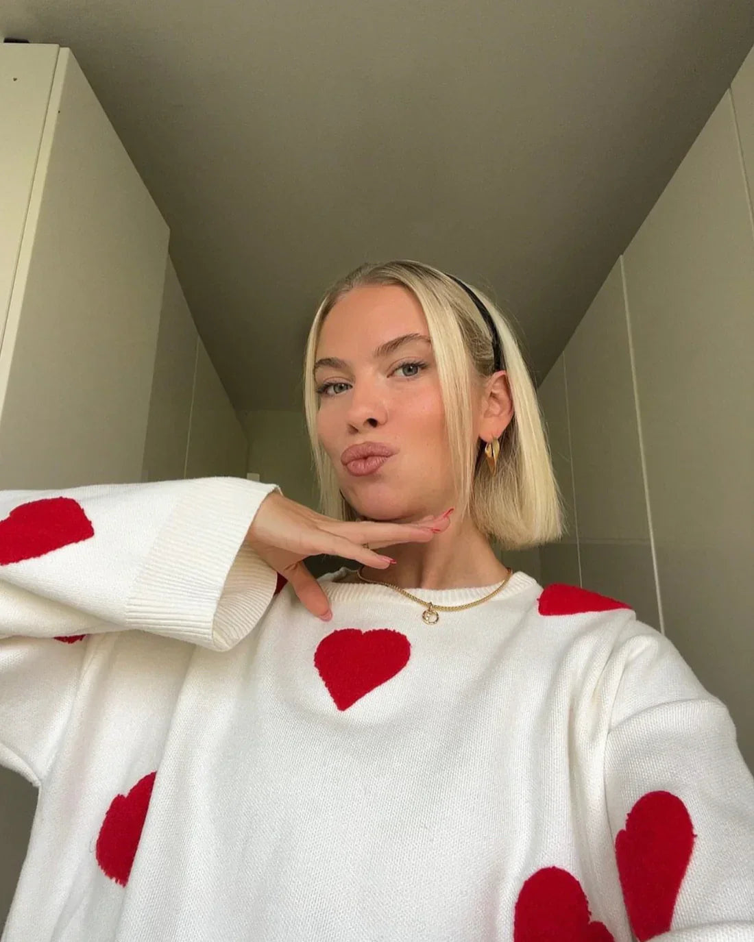 Out-Shine | Cosy Heart Sweater