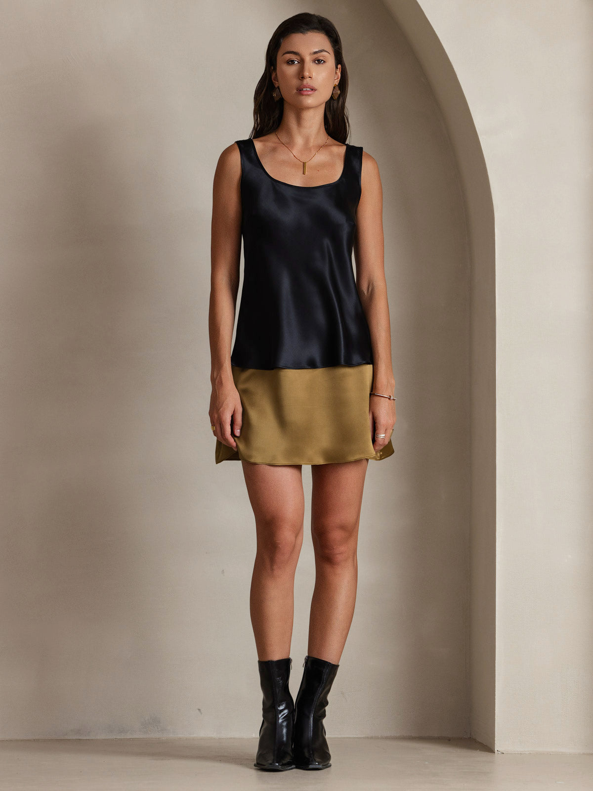 Out-Shine | Silk Scoop-Neck Tank Top