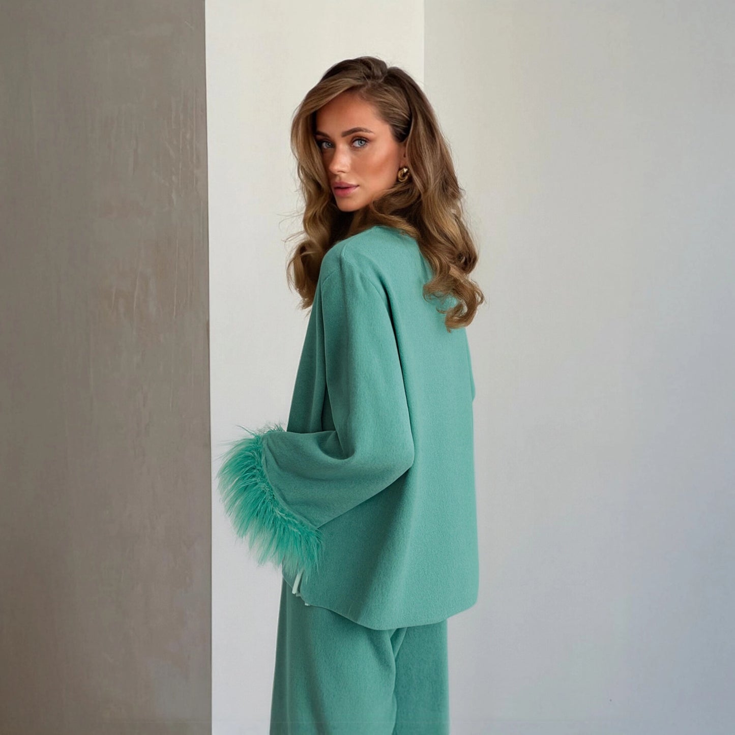 Out-Shine | Feather standing collar long sleeve top and pants set