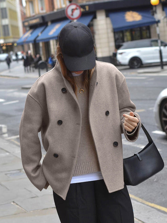 Out-Shine | Stylish and comfortable oversized women's jacket with button closure
