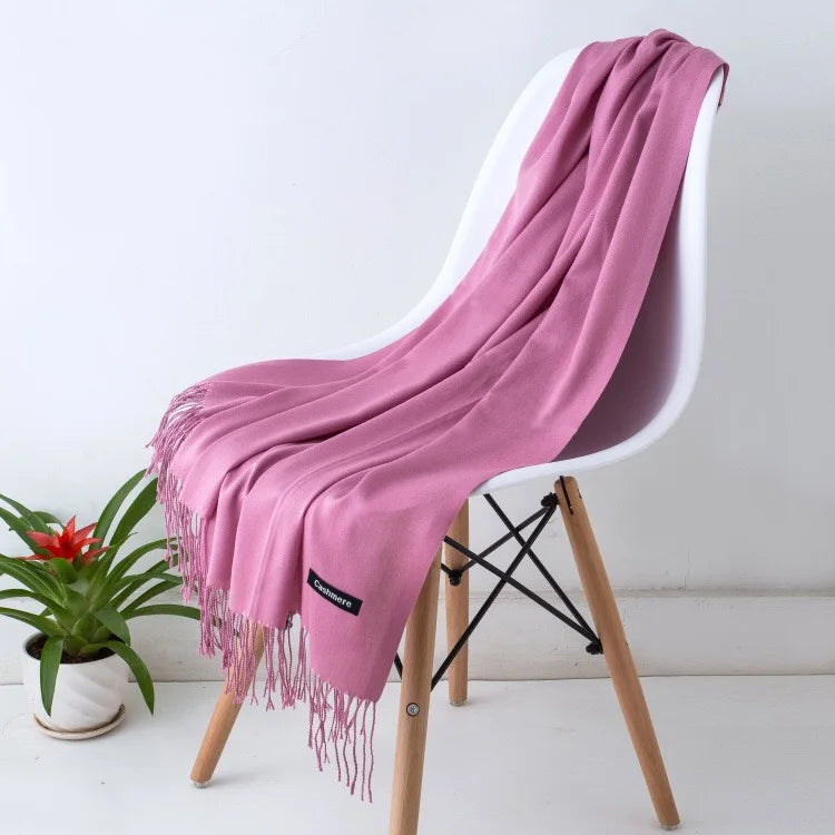 Out-Shine | Black and warm cashmere scarf for women