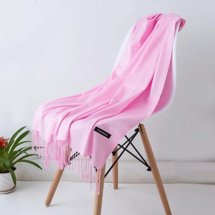 Out-Shine | Black and warm cashmere scarf for women