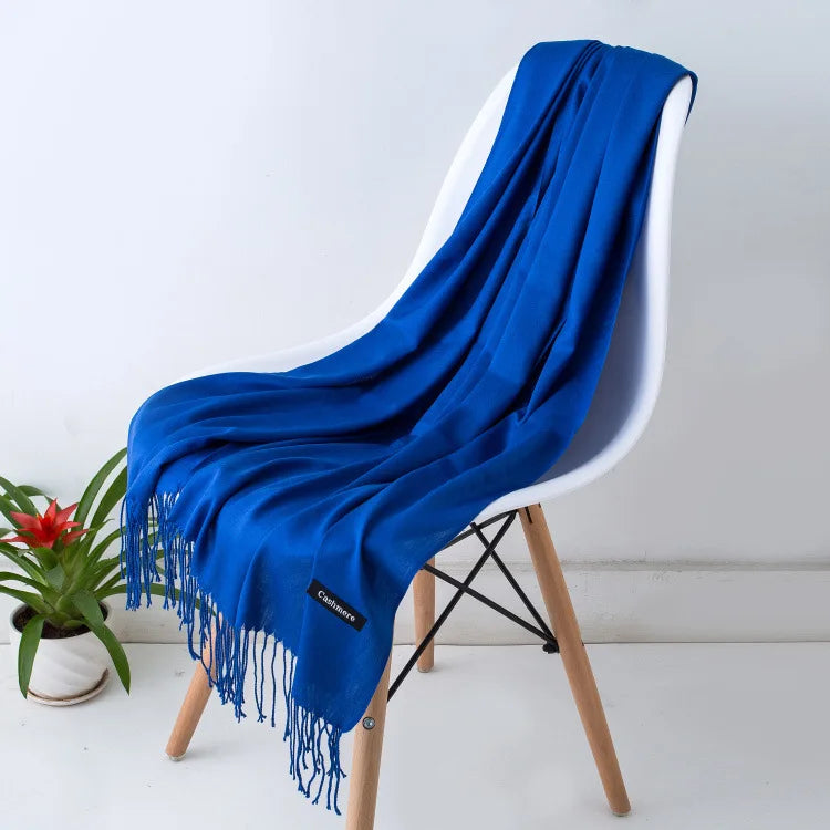 Out-Shine | Black and warm cashmere scarf for women