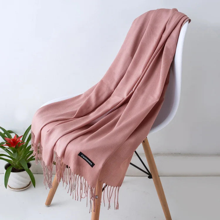 Out-Shine | Black and warm cashmere scarf for women