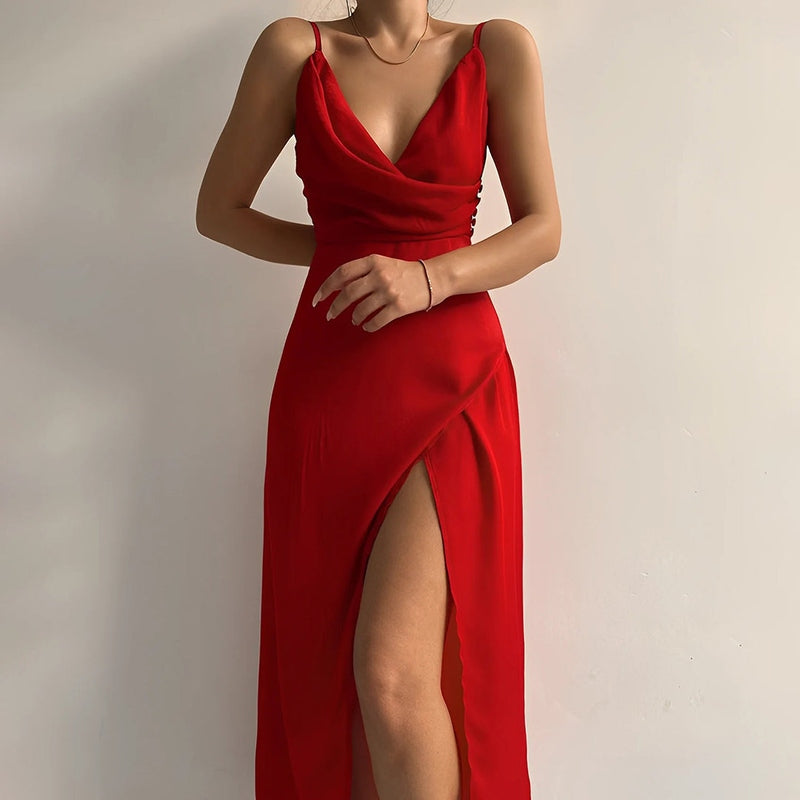 Deslumbra | Vestido largo sin mangas con abertura, atuendo formal perfecto