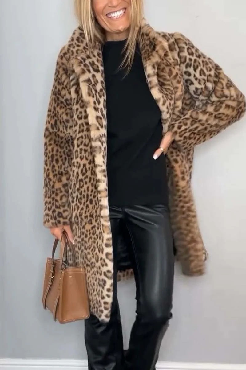 Out-Shine | Leopard pattern plush coat