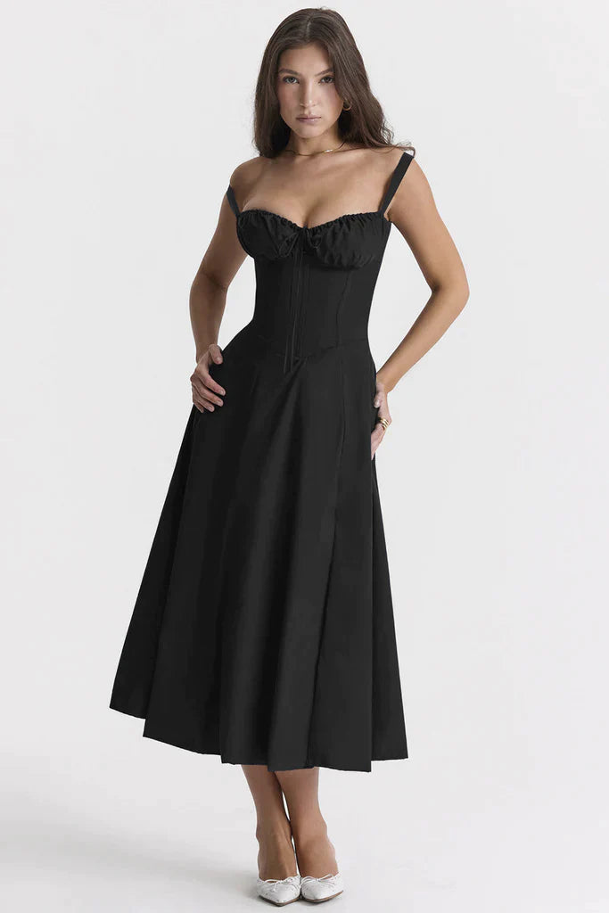 Out-Shine | Bustier dress with waist shaping