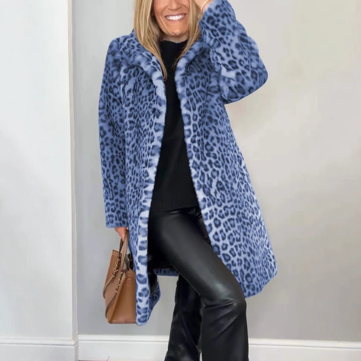 Out-Shine | Leopard pattern plush coat