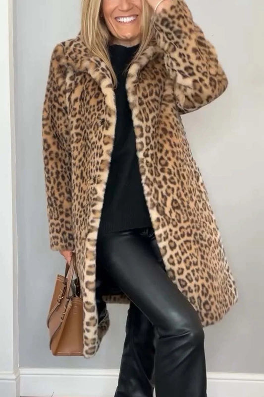 Out-Shine | Leopard pattern plush coat