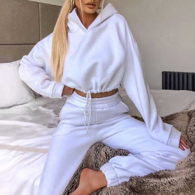 Out-Shine | Fashionable Set with Cropped Hoodie and Sweatpants
