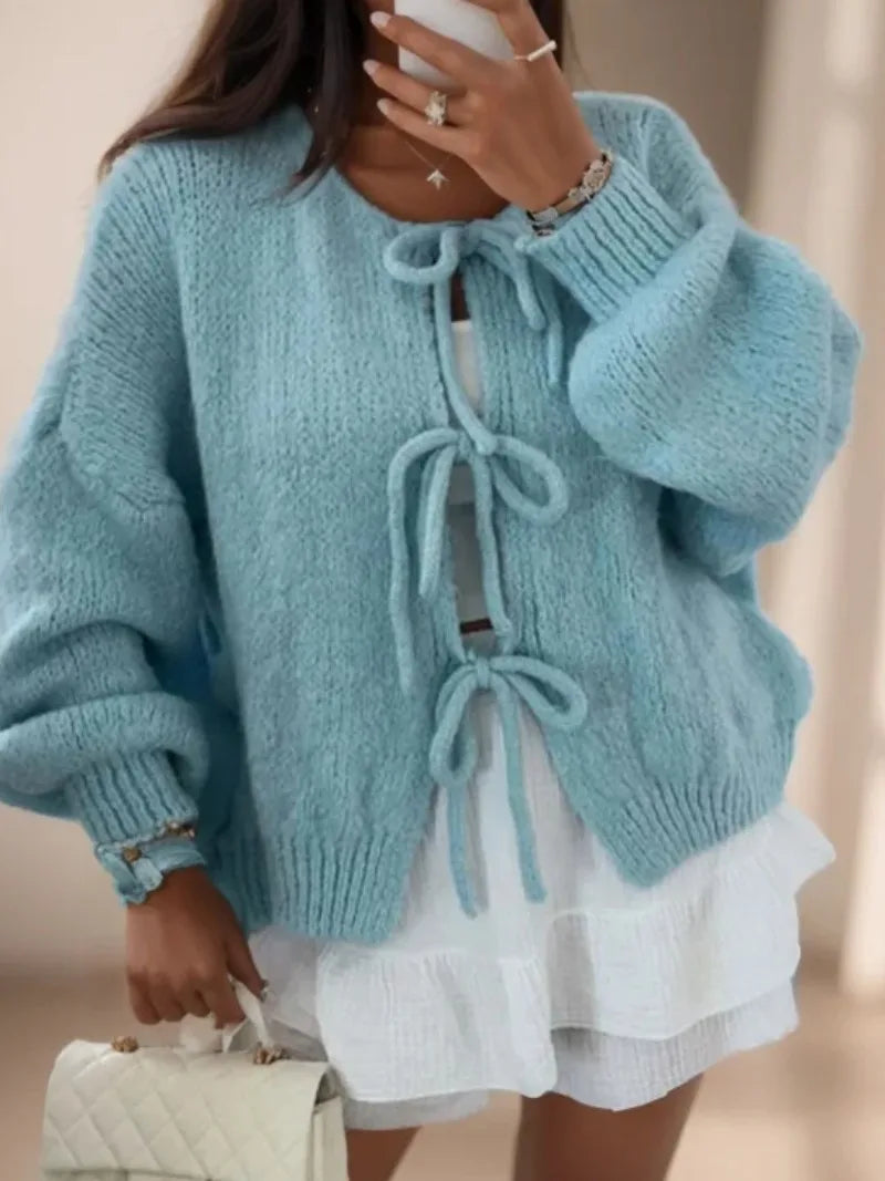 Out-Shine | Cardigan With Bow