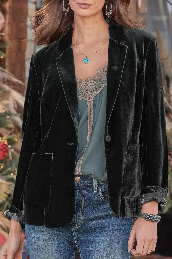 Brillar con luz propia | Blazer de terciopelo de manga larga con un botón 