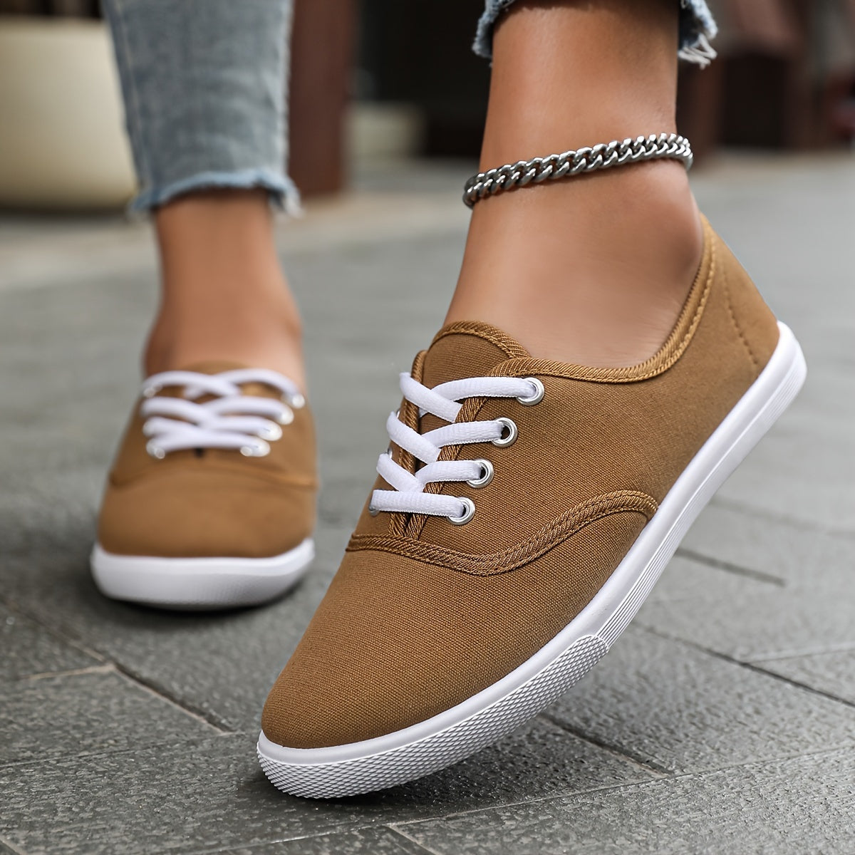 Out-Shine | Low Canvas Lace Ups