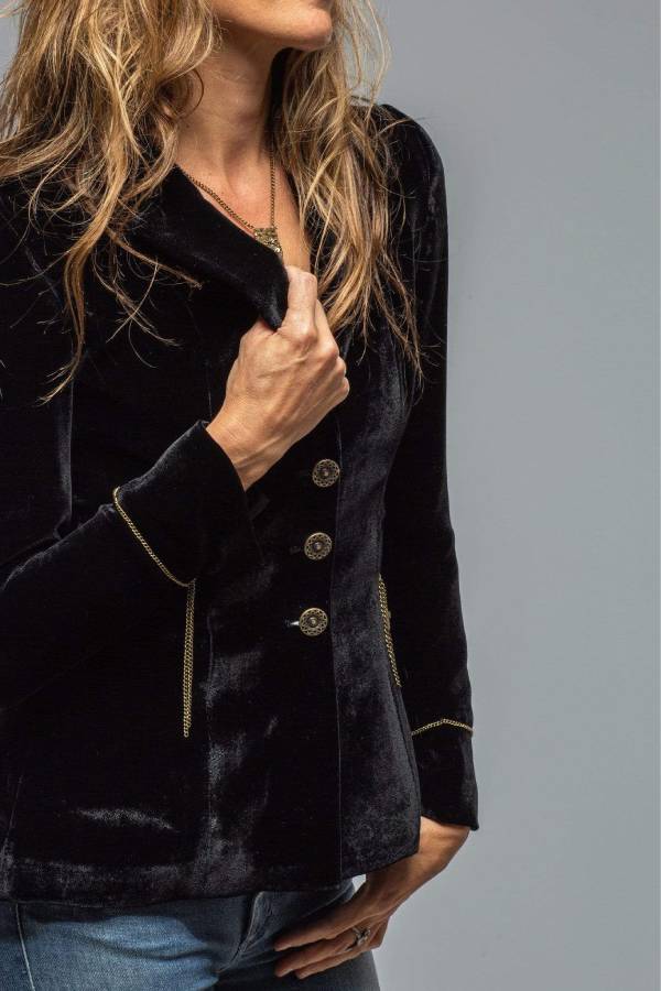 Out-Shine | Gold Velvet Long Sleeve Pocket Blazer