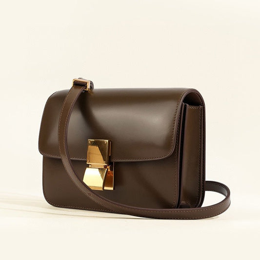 Out-Shine | Classic shoulder bag with flap