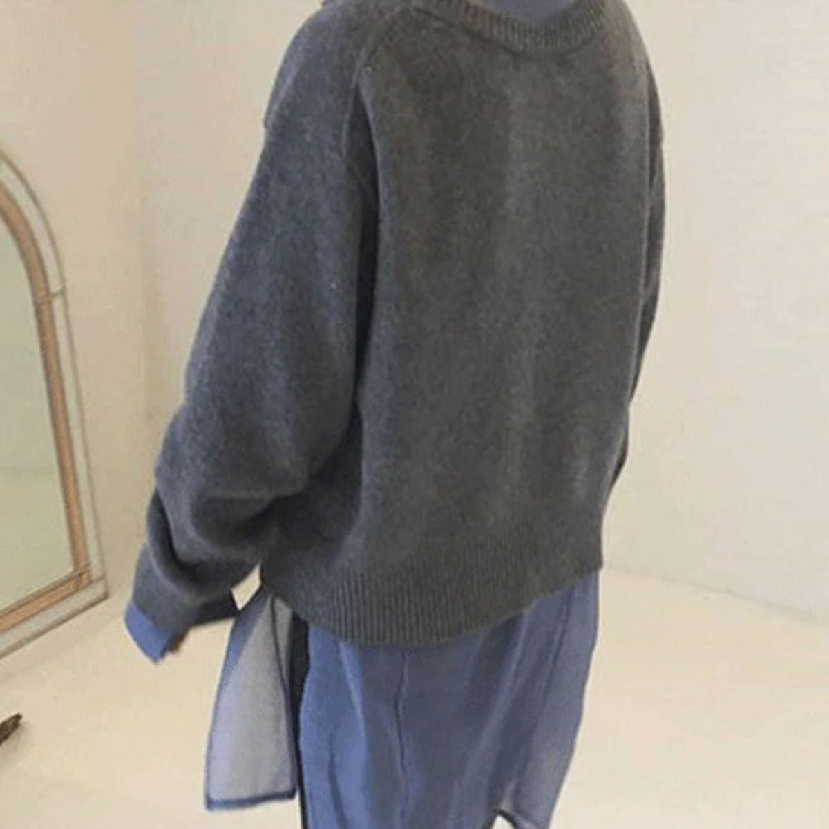 Out-Shine | Comfortable Cashmere Jacket with Button Details