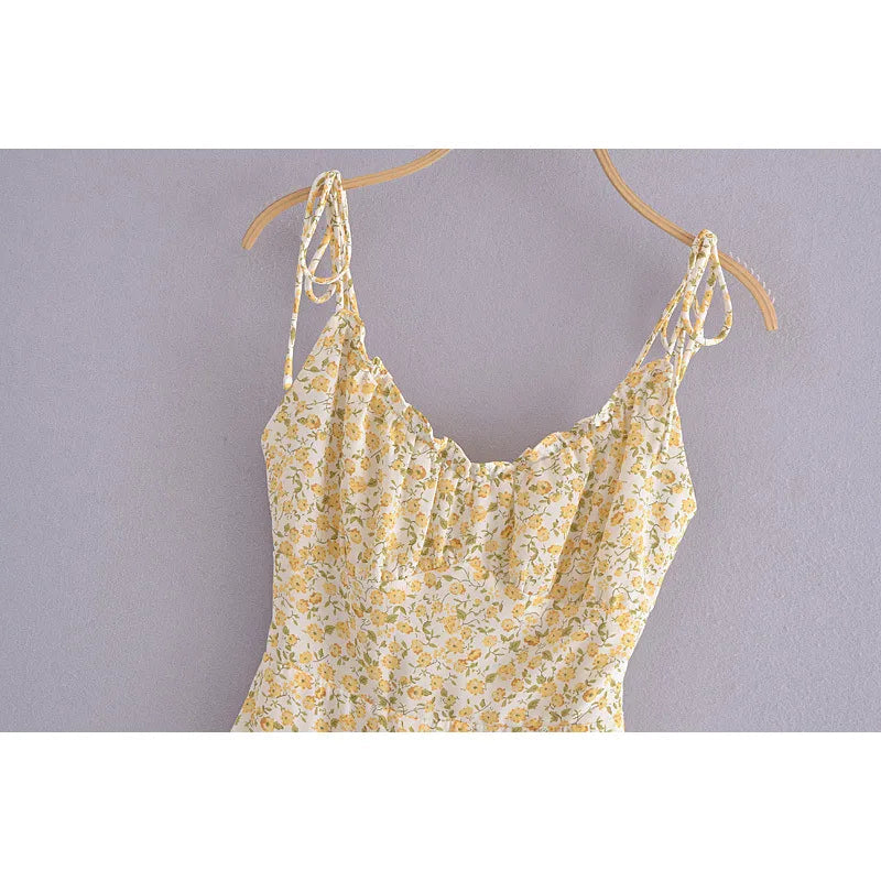 Deslumbra | Minivestido amarillo con estampado floral